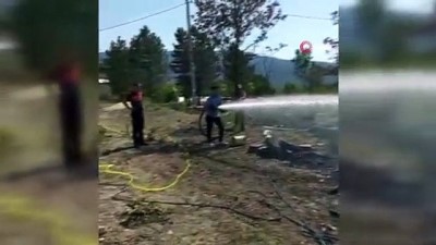 ormanli -  Temizlik için yakılan ateş ormana sıçramadan söndürüldü Videosu
