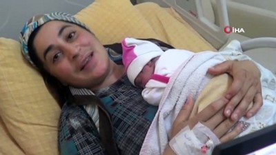20 dakika -  Ambulansta doğum yapan anne Aysel Günbaş konuştu: Videosu