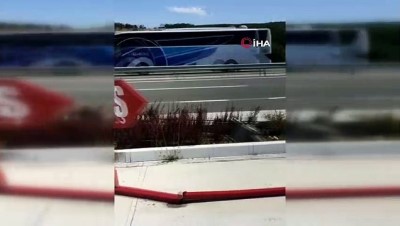  Gökçeyazı'da zincirleme trafik kazası: 1 ölü, 5 yaralı