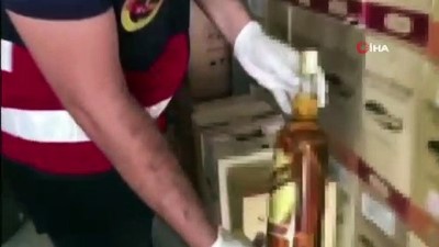 sahte icki -  İstanbul’da sahte içki operasyonu: 8 bin litre ele geçirildi Videosu