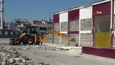 iha - 71 yıllık Antakya Atatürk Stadı yıkılıyor Videosu