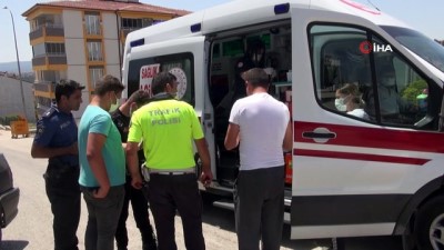   Bilecik'te meydana gelen trafik kazasında 2 kişi yaralandı