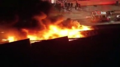 hukumet -  - Brezilya’da ulusal film enstitüsünün deposunda büyük yangın Videosu