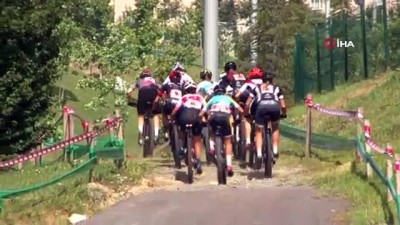 kadin sporcu - Dünya Bisiklet Şampiyonası heyecanında start verildi Videosu