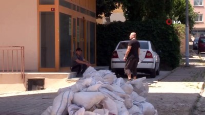 savci -  Maltepe’de hayali daireleri 15 kişiye satan müteahhit binlerce lira ile kayıplara karıştı Videosu