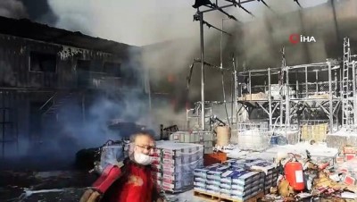 fabrika -  Mersin-Tarsus Organize Sanayi Bölgesi'nde fabrika yangını Videosu