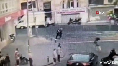 bebek arabasi -  Şişli'de kadın yankesicinin yakalanma anı kamerada Videosu