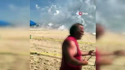 havai fisek gosterisi -  - ABD’de Bağımsızlık Günü hazırlıkları sırasında havai fişek patlaması Videosu