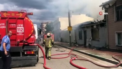 elektrik diregi -  Bursa'da 3 ev küle döndü Videosu