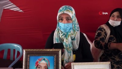 oturma eylemi -  Evlat nöbetindeki anne Akkuş HDP ve PKK'ya ateş püskürdü Videosu