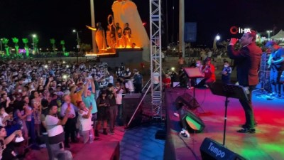 yasaklar -  Pandemi sonrası İskenderunlular Ferhat Göçer konseri ile coştu Videosu