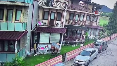 tecavuz -  Genç kadını taciz eden zanlı balkonda kameraya böyle yakalandı Videosu