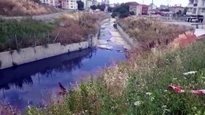 İSTANBUL - Haramidere'de atık sular nedeniyle oluşan kirlilik sürüyor