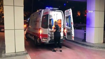  Kendisini bıçaklayan şahıslardan kurtulmak için tren hattına girdi