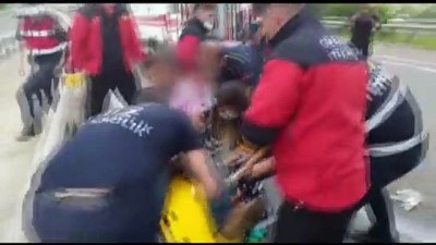 caga - BOLU - Kazada sıkışan kamyon sürücüsü kurtarıldı Videosu
