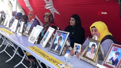 oturma eylemi -  Evlat nöbetindeki aileler, evlatlarını PKK’dan almakta kararlı Videosu