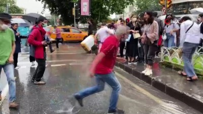 kacis -  İstanbul’da şiddetli yağış Videosu