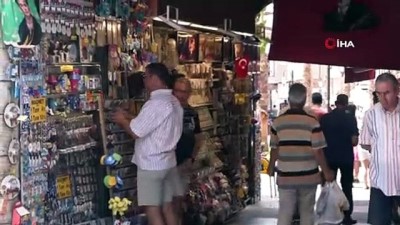 turizm sezonu -  Kuşadası’nın yenilenen çarşılarına turistler ilgi gösteriyor Videosu