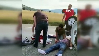  Kütahya-Afyonkarahisar karayolunda can pazarı