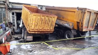 MALATYA - Kaynak atölyesinde patlama: 4 yaralı (2)