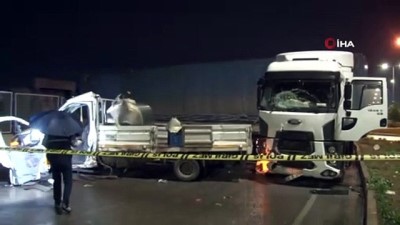  - Tır kamyonete çarptı: 3 yaralı