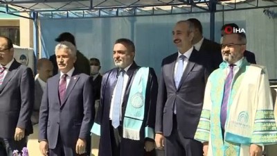 mezuniyet toreni -  Adalet Bakanı Gül: “Yıl sonunda bin hakim ve savcı alımı yapacağız” Videosu
