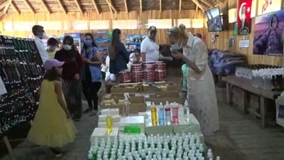 dogal urun - BURDUR - Kültür ve Turizm Bakanı'nın eşi Pervin Ersoy ile ünlüler, lavanta tarlalarını gezdi Videosu