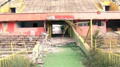 harabe - Cebeci İnönü Stadyumu’nun yıkımına başlandı Videosu