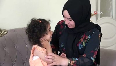 yardim cagrisi -  Doğuştan kulağı olmayan minik Zelal’in annesi yardım bekliyor Videosu