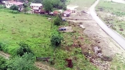 hasar tespit - DÜZCE - Selden etkilenen Esmahanım köyündeki kurtarma çalışmaları (Drone) Videosu