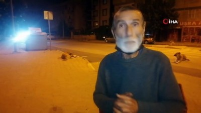  - Hem hurda topluyor, hem sokak hayvanlarına babalık yapıyor