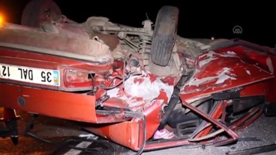 İZMİR - Ödemiş'te trafik kazası: 11 yaralı