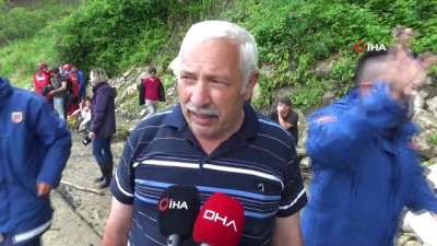 guvenli bolge -  Mahsur kalan 56 vatandaş kepçeyle kurtarıldı Videosu