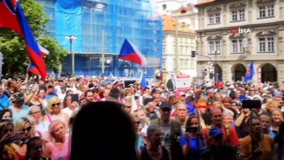 yasa tasarisi -  - Prag’da Covid-19 önlemleri protesto edildi Videosu