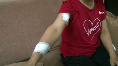 yarali kadin -  17 bıçak darbesiyle ağır yaralanan kadına özel hastane şoku Videosu