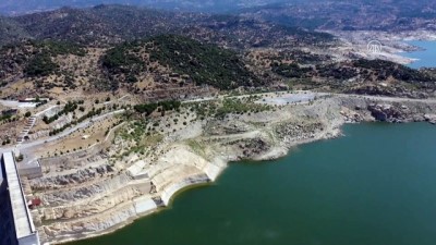 kuraklik - AYDIN - Adnan Menderes Barajı'ndaki su seviyesi kuraklık nedeniyle yüzde 19'a geriledi Videosu