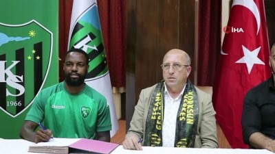 imza toreni - Kocaelispor, Mandjeck ile sözleşme imzaladı Videosu