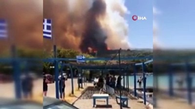  - Yunanistan'da orman yangınlarıyla mücadele sürüyor
- Yaklaşık 110 çocuğun bulunduğu tatil kampı tahliye edildi