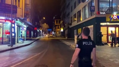 funye -  Bursa’da akşam saatlerinde şüpheli çanta paniği yaşandı, fünye ile patlatıldı Videosu