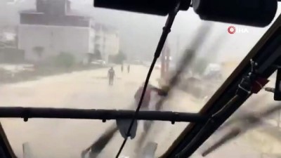 helikopter -  MSB:'Hava Kuvvetlerimize ait AS-532 tipi helikopterler, Sinop ve Kastamonu’da meydana gelen sel felaketinde arama-kurtarma görevine devam ediyor' Videosu