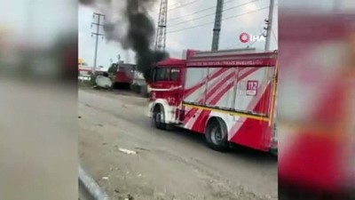 cekim -  Park halindeki minibüs patlayarak alev topuna döndü Videosu