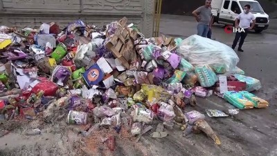 market -  Yerinden çıkan tırın dorsesi kamyonla çarpıştı: 1 ölü Videosu