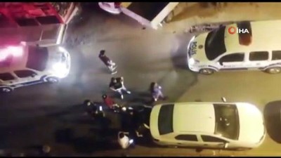 alacak verecek meselesi -  Çekmeköy’de sokak ortasında silahlı saldırı: 1 yaralı Videosu