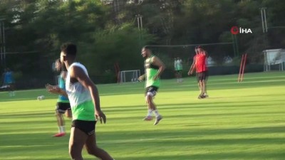 mustafa oz - Ömer Erdoğan: 'Golcü transferi gündemimizde' Videosu