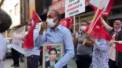  - Diyarbakır Anneleri Ağrı’da PKK’yı lanetledi