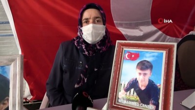teror -  Evlat nöbetindeki anne Ay: 'HDP olmasaydı kimse çocukları dağa götürmezdi' Videosu