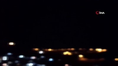 hava saldirisi -  - İsrail, Lübnan üzerinden Suriye'ye hava saldırısı düzenledi Videosu