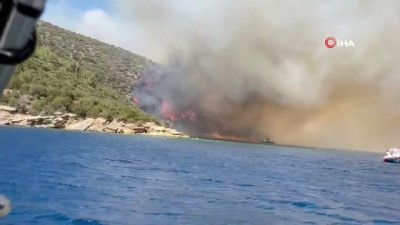 orman yanginlari -  Alevler, Bodrum’un son kalesi Kisebükü’ye ulaştı Videosu