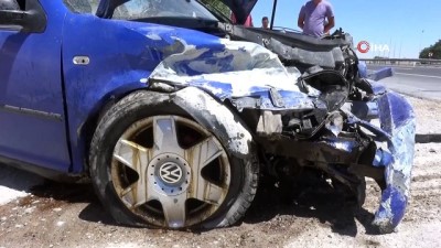 jandarma -  Bariyere çarpan otomobil hurdaya döndü: 1 yaralı Videosu