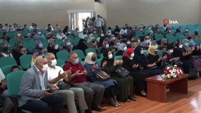 evlilik cuzdani -  Erzincan’a İtalyan gelin Videosu